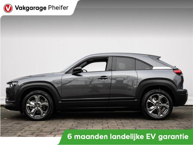 Mazda MX-30 e-SkyActiv 145 Luxury 36 kWh Schuifdak/ Bose/ Stoel-stuurverwarming/ Dab/ Camera/ Carplay/ Navigatie/ Head-up/ Blindspot