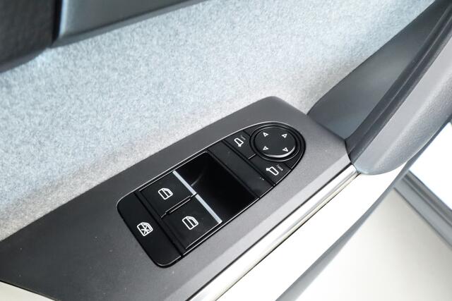 Mazda MX-30 e-SkyActiv 145 36 kWh | Navi | Adapt. Cruise | Camera | PDC | Apple CarPlay | Dodehoekdet. | Afn. Trekhaak