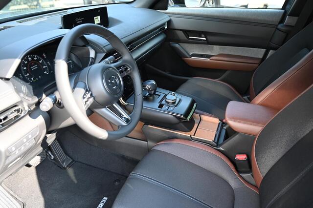 Mazda MX-30 e-SkyActiv EV 145 Advantage 36 kWh *BTW auto* *Dealeronderhouden* *All-in prijs*