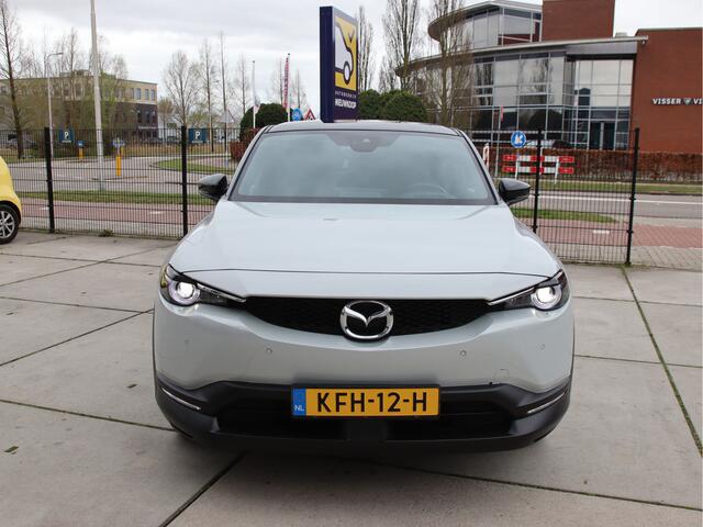 Mazda MX-30 e-SkyActiv 145 First Ed. 36 kWh 96% Stoelvw, HUD, Camera, Carplay, FULL LED Prijspakker!
