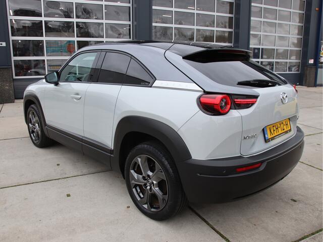 Mazda MX-30 e-SkyActiv 145 First Ed. 36 kWh 96% Stoelvw, HUD, Camera, Carplay, FULL LED Prijspakker!