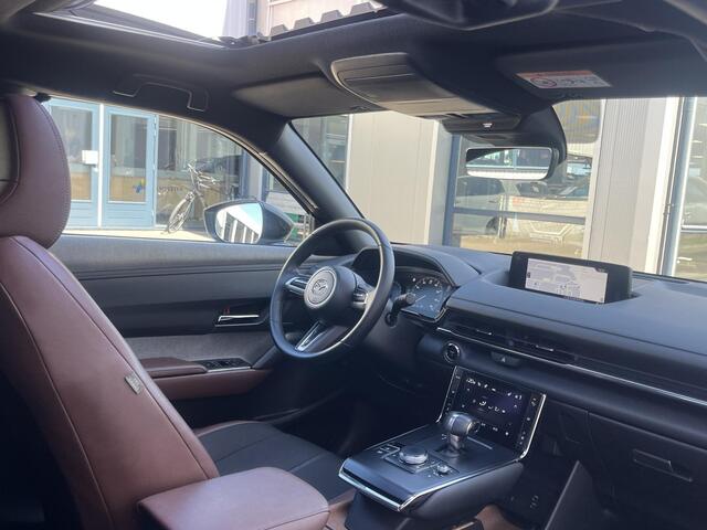 Mazda MX-30 e-SkyActiv 145 Luxury 36 kWh | Navi/Adapt.Cruise/Clima/Schuif-Kanteldak/Apple CarPlay-Android Auto