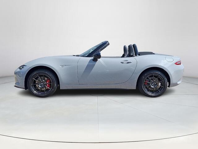Mazda MX-5 1.5 SkyActiv-G 132 Homura | Brembo remschijven | Sportonderstel | Bose | Recaro stoelen | Achteruirijcamera | BBS Forged velgen | Full led adaptieve koplampen | Draadloze Applecarplay en Android Auto | Navigatie | Cruise Control | Stoelverwarming |