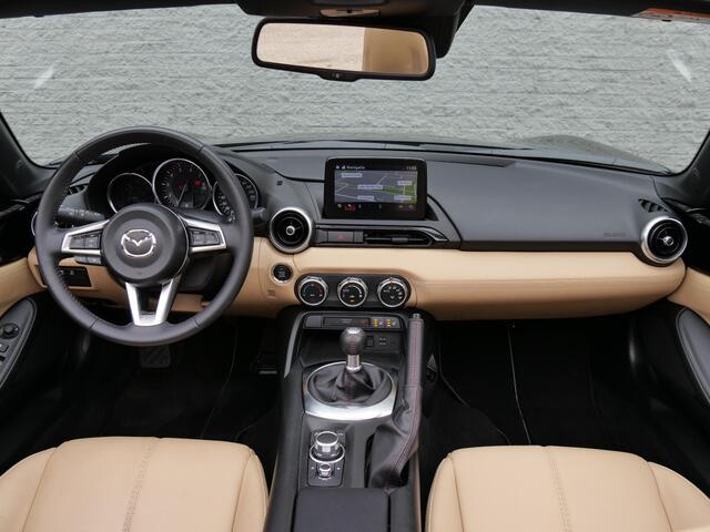 Mazda MX-5 1.5 CHAIRO/ LEER/ BOSE/ 18INCH/ DAB/ *UITSTRALING*