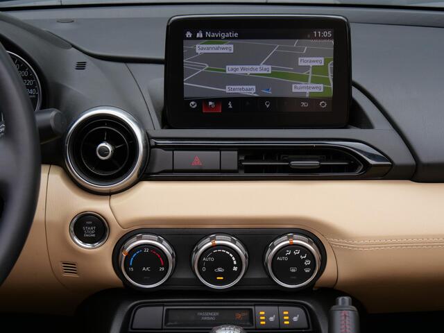 Mazda MX-5 1.5 CHAIRO/ LEER/ BOSE/ 18INCH/ DAB/ *UITSTRALING*