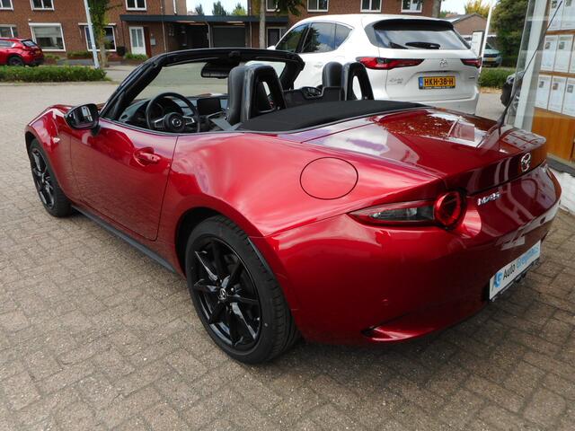Mazda MX-5 2.0 SkyActiv-G 184 Signature