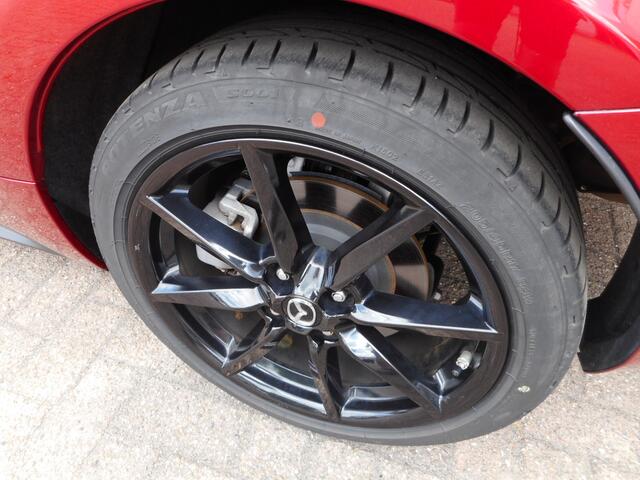 Mazda MX-5 2.0 SkyActiv-G 184 Signature