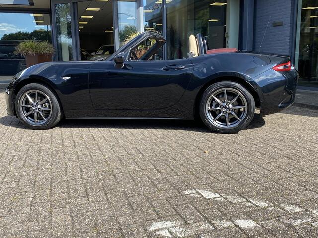 Mazda MX-5 1.5 SkyActiv-G 131 Sakura