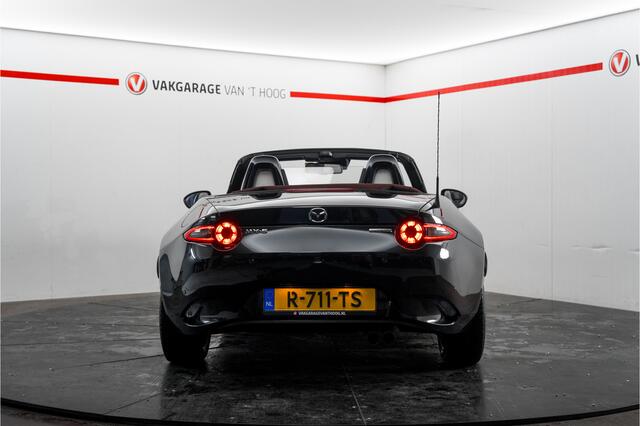 Mazda MX-5 2.0 SkyActiv-G 184 Signature Stoelkoeling Navi Camera 184PK!