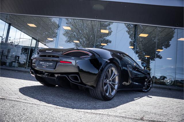 Mclaren 540C **Nose Lift ** Sportuitlaat ** Carbon ** Bowers & Wilkins ** **DEALER ONDERHOUDEN**
