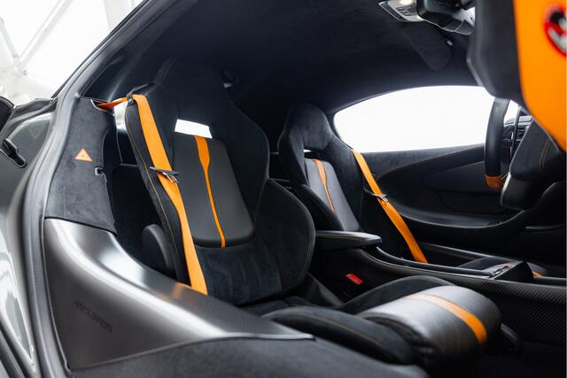 Mclaren 570S 3.8 V8 | MSO | Full Carbon | Carbon Roof |