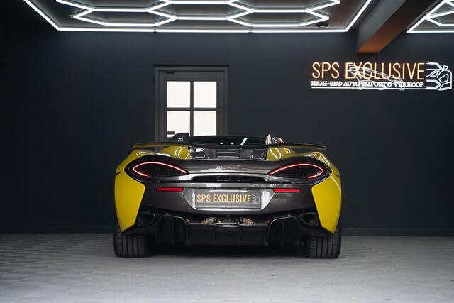 Mclaren 570S Spider 570S / Lift / Keramisch / Novitec / Elite paint / Memory / Bowers & Wilkins / Soft close / Camera / LoJack Launch Edition
