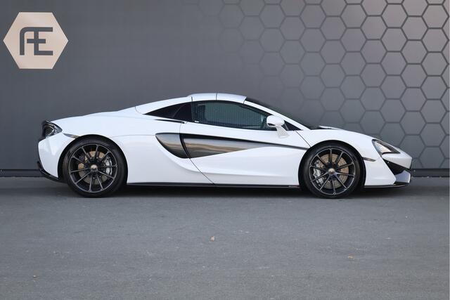 Mclaren 570S Spider | CARBON INTERIEUR | BOWERS & WILKENS | CRUISE CONTROL | ELEKTRISCHE STOELEN + GEHEUGEN |