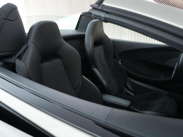 Mclaren 600LT Spider 3.8 600pk V8 |Sarigan Quartz|PPF|nose lift|Bowers & Wilkins|Luxury pack|keramisch|memory|stoelverwarming|