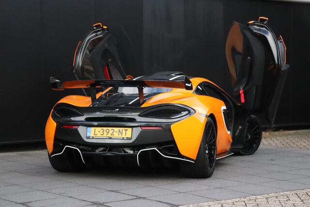 Mclaren 620R Mclaren coupe 620R 3.8 V8 | R-PACK | ROOFSCOOP | LIFT | BOWERS & WILKINS | FIRST OWNER |