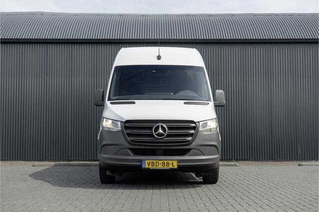 Mercedes-Benz 311 CDI Sprinter L2H2 | Mbux | CarPlay | Climate | Camera | Inrichting | Omvormer | Oprijplaat | Euro 6