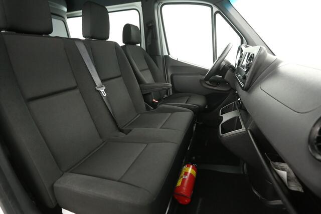 Mercedes-Benz 311 CDI Sprinter 2.2 L2H2 Dubbele Cabine Airco Cruise Camera Carplay 6 Persoons Navi Imperiaal Trekhaak