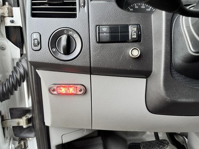 Mercedes-Benz 311 CDI Sprinter 2.2 366 Hiab 009 Laadkraan Airco Trekhaak 2000kg 3-Persoons Camera Ex gemeente Kraan Autolaadkraan Gereedschapskist Open laadbak Pick-up p-up Euro 6 ( EX gemeinde )