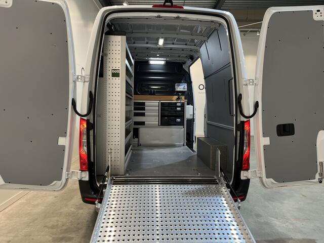 Mercedes-Benz 311 CDI Sprinter L2H2 RWD / Euro 6 / Servicebus / Bott inrichting / 220V / Airco / Oprijplaat / Compressor / CarPlay / Camera