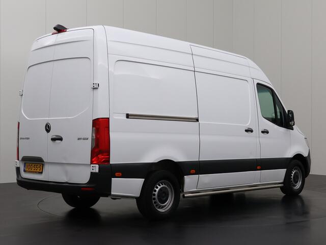 Mercedes-Benz 311 CDI Sprinter L2H2 Werkplaats | Oprijplaat | Multimedia | Camera | Airco