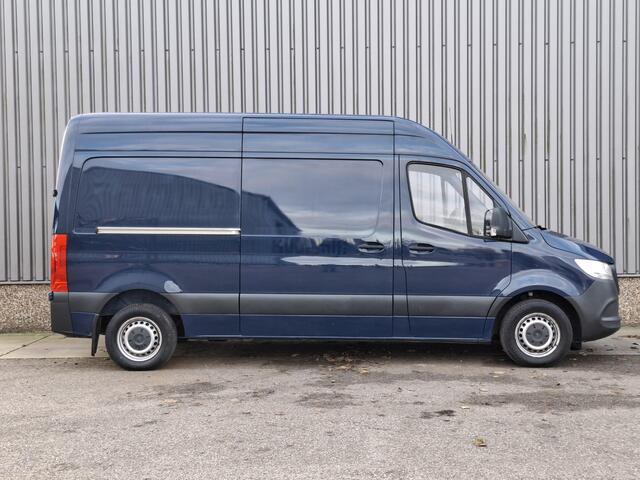 Mercedes-Benz 311 CDI Sprinter GB L2 FWD Functional 3.5T 311 CDI L2H2 / AIRCO / CAMERA / 3 ZITS / DEALER ONDERHOUDEN / NAVI