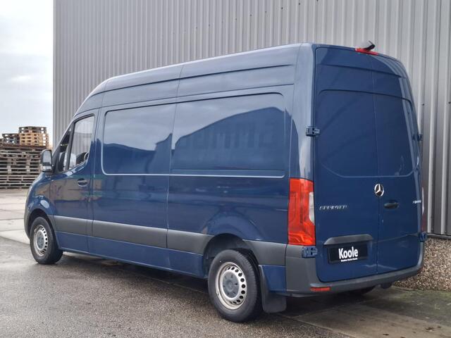 Mercedes-Benz 311 CDI Sprinter 2.2 L2H1 Functional / AIRCO / CAMERA / 3 ZITS / DEALER ONDERHOUDEN / NAVI