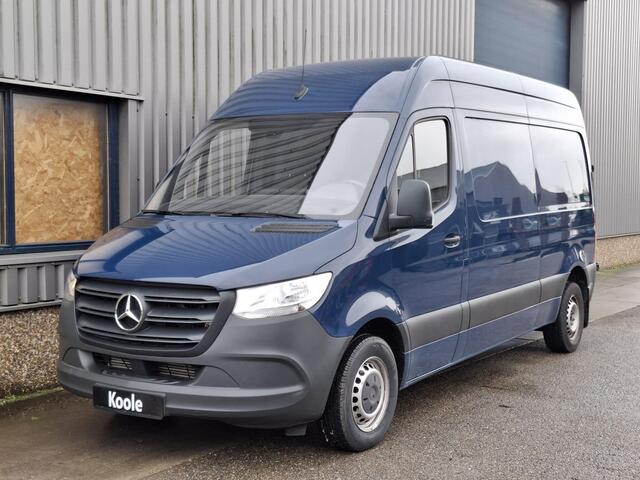 Mercedes-Benz 311 CDI Sprinter 2.2 L2H1 Functional / AIRCO / CAMERA / 3 ZITS / DEALER ONDERHOUDEN / NAVI