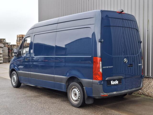 Mercedes-Benz 311 CDI Sprinter 2.2 L2H1 Functional / AIRCO / CAMERA / 3 ZITS / DEALER ONDERHOUDEN / NAVI