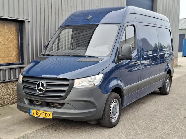 Mercedes-Benz 311 CDI Sprinter 2.2 L2H2 AIRCO / CAMERA / 3 ZITS / DEALER ONDERHOUDEN / NAVI