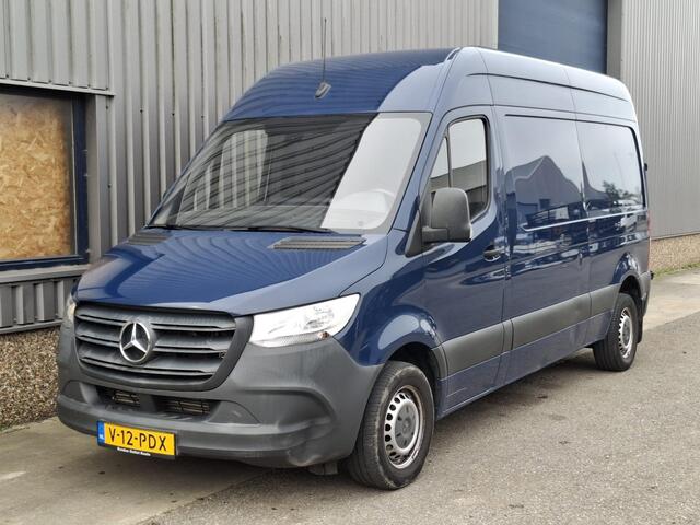 Mercedes-Benz 311 CDI Sprinter 2.2 L2H2 AIRCO / CAMERA / 3 ZITS / DEALER ONDERHOUDEN / NAVI