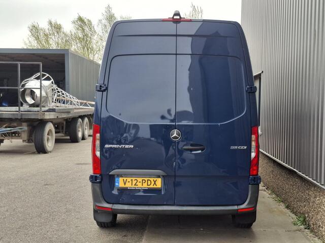 Mercedes-Benz 311 CDI Sprinter 2.2 L2H2 AIRCO / CAMERA / 3 ZITS / DEALER ONDERHOUDEN / NAVI