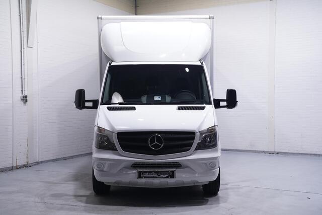 Mercedes-Benz 311 CDI Sprinter Automaat Bakwagen met Deuren 20M3 Airco, Dakspoiler, LxBxH 430x210x220 cm, NAP, 3-Zits