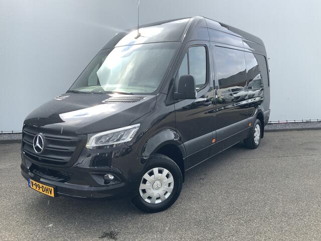 Mercedes-Benz 311 CDI Sprinter 1.9 L2H2 Automaat Airco Cruise Navi Camera 3 Zits Trekhaak 2000 kg & Opstap Euro 6