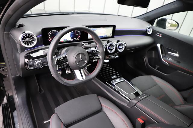 Mercedes-Benz A-KLASSE 250 e AMG Aut8 | 218PK | Pano | Sfeerverlichting | Stoelverw. | Keyles-go | Multi-beam | 2023.