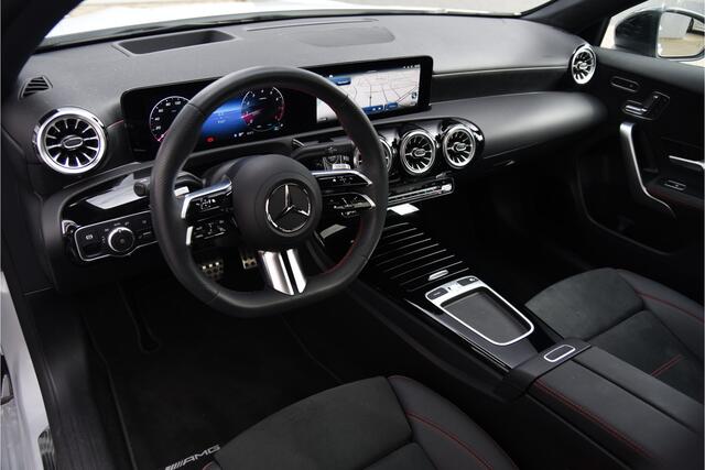 Mercedes-Benz A-KLASSE 200 AMG Line