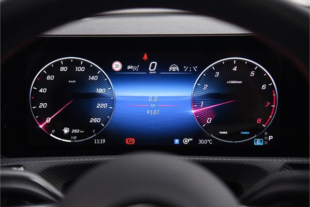 Mercedes-Benz A-KLASSE 200 AMG Line