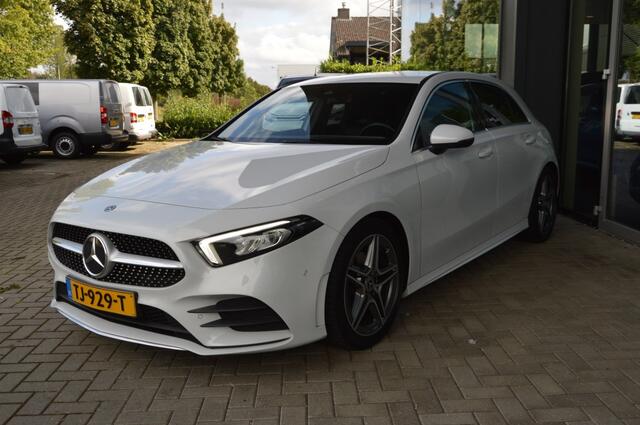 Mercedes-Benz A-KLASSE 200 Business Solution AMG Wide screen Trekhaak Camera Carplay
