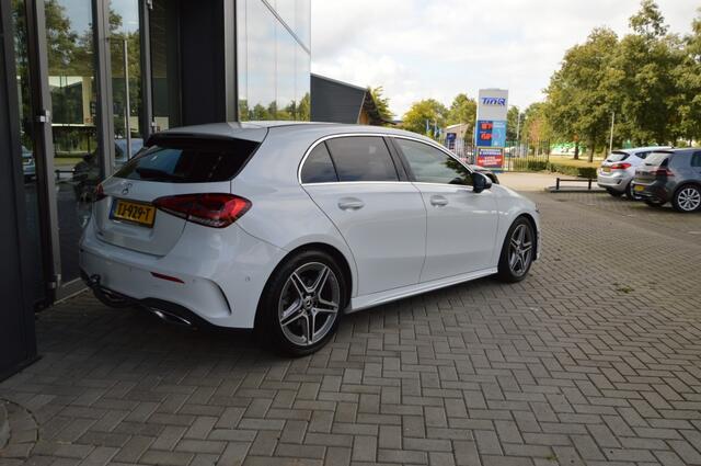 Mercedes-Benz A-KLASSE 200 Business Solution AMG Wide screen Trekhaak Camera Carplay