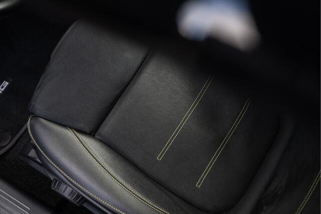 Mercedes-Benz A-KLASSE 250 4MATIC AMG Edition 1 | Pano | A45 Pack | Keyless Go | Widescreen | Sfeer | Camera | Lane & Side Assis