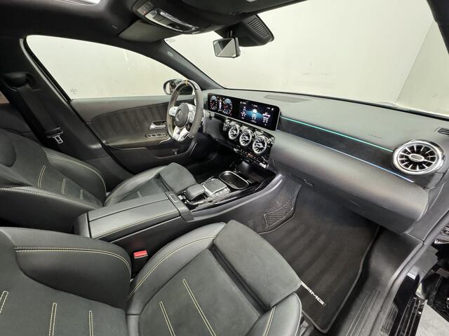 Mercedes-Benz A-KLASSE AMG 45 S 4MATIC+?Panoramadak?Sfeerverlichting?Digital Cockpit?Stoelverwarming?AMG 45S?Open Dak?