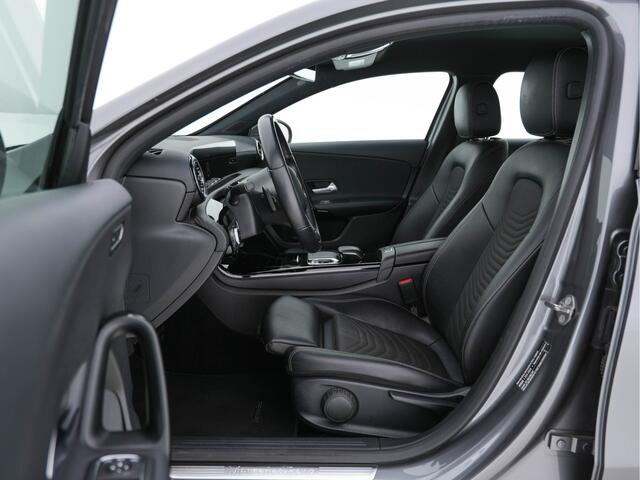 Mercedes-Benz A-KLASSE 180 Advantage Style-Pack Aut. *WIDESCREEN-VIRTUAL-COCKPIT | DAB | LEDER-MICROFIBRE | CAMERA | NAVI-FULLMAP | ECC | PDC | CRUISE | APP-CONNECT | SPORT-SEATS | 16"ALU*