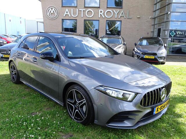 Mercedes-Benz A-KLASSE AMG 35 4MATIC Premium Automaat, F1-Flippers, Panoramadak, SportInterieur, Dodehoek detectie, Camera, Navigatie, Stoelverwarming, Airco/ECC, CruiseControl, Parkeersensoren