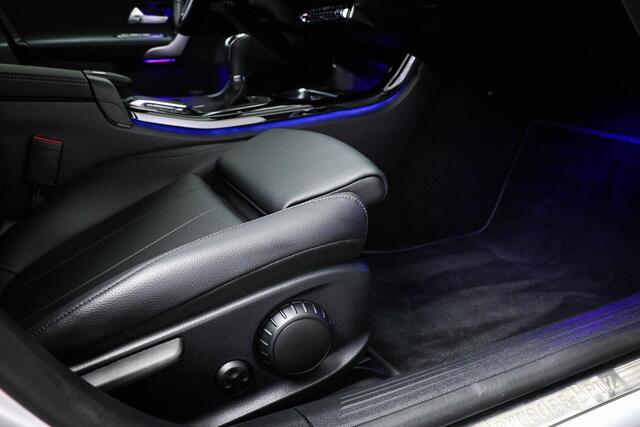 Mercedes-Benz A-KLASSE 180 Business Solution Luxury | WIDESCREEN | SFEERVERLICHTING | DAB | APPLE | CAMERA