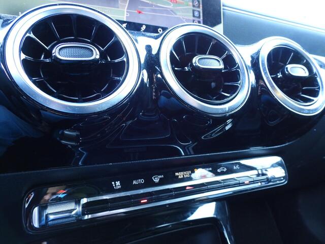 Mercedes-Benz A-KLASSE A160 Business Solution NAVI/CAMERA/CLIMA/LED/16"LMV!