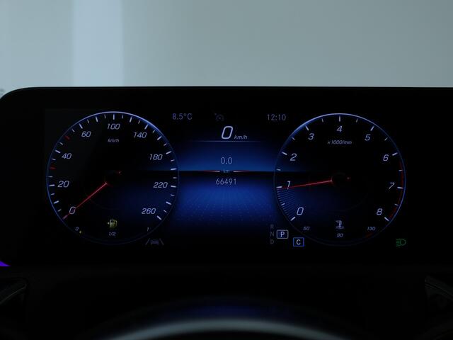 Mercedes-Benz A-KLASSE 180 Business Solution AMG | Night Pakket | Inclusief 24 maanden MB Certified garantie voor Europa.