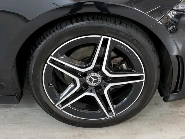 Mercedes-Benz A-KLASSE 180 B.SOL AMG NI UPG