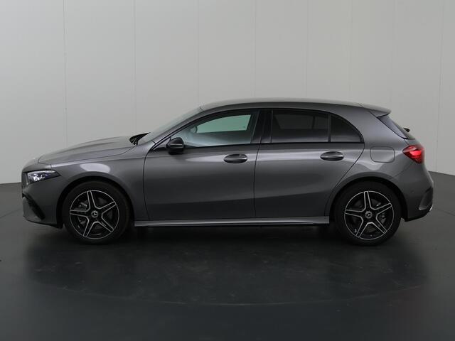 Mercedes-Benz A-KLASSE 250 e Star Edition AMG NIGHT | Keyless Entry | Sfeerverlichting | MultiBEAM LED | Apple Carplay | Dodehoekassistent |