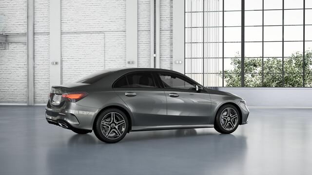 Mercedes-Benz A-KLASSE 180 Business Solution AMG | Nightpakket | Parkeerpakket met achteruitrijcamera | KEYLESS GO-comfortpakket | Antidiefstalpakket URBAN GUARD PLUS | Extra USB-poorten | Verwarmde stoelen vooraan |