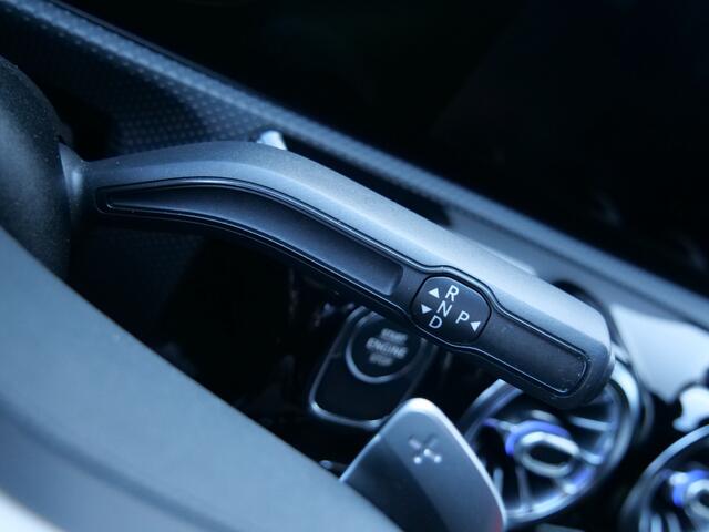 Mercedes-Benz A-KLASSE 250 e 263pk Hybrid Business Solution AMG Limited AUTOMAAT Memory best.stoel / ILS LED / Apple Carplay