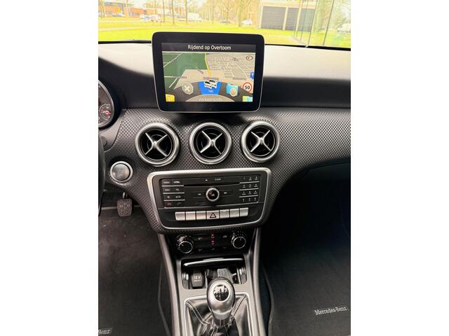Mercedes-Benz A-KLASSE 180 Ambition Amg line